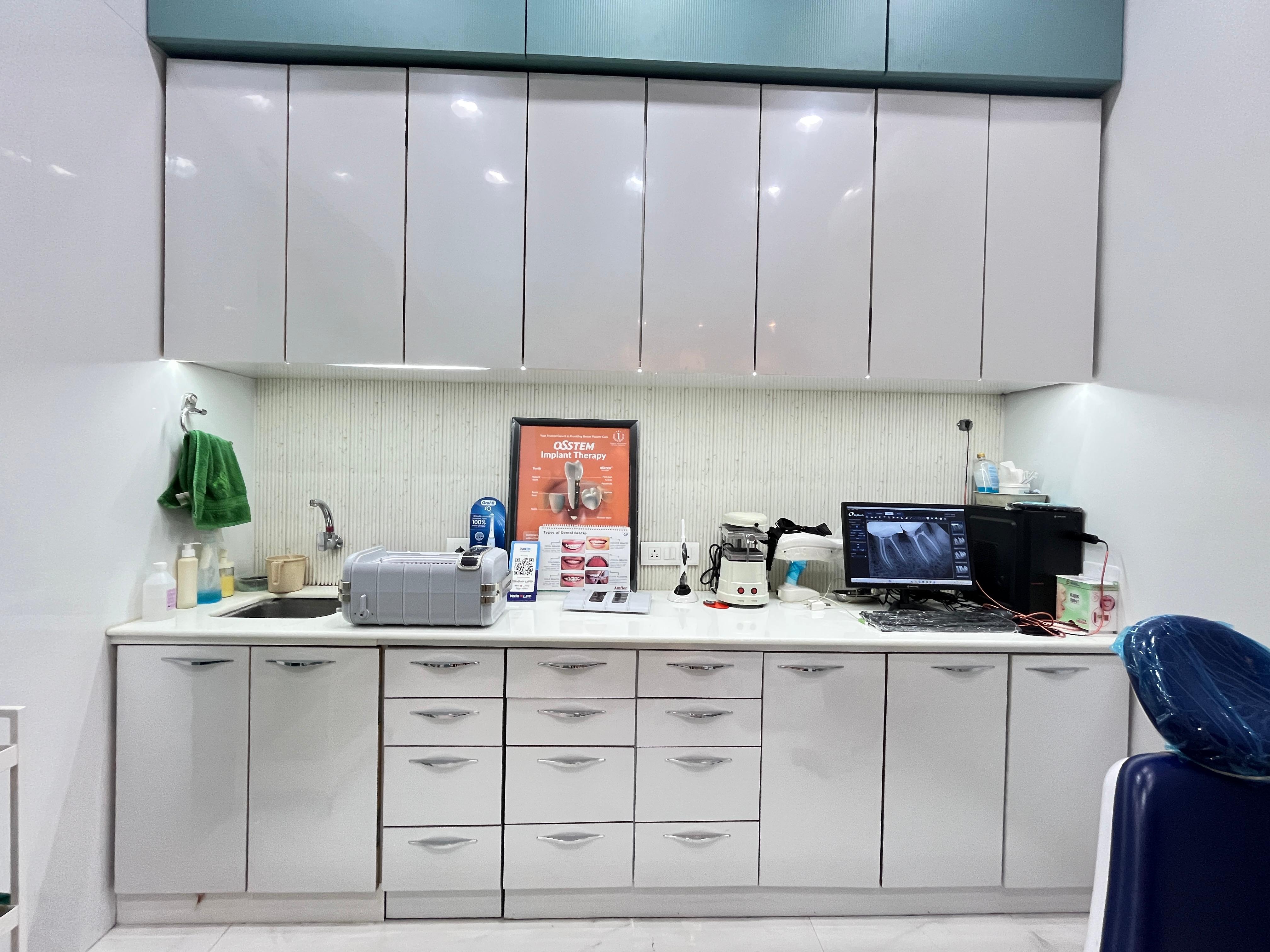 Dental technology and equipment